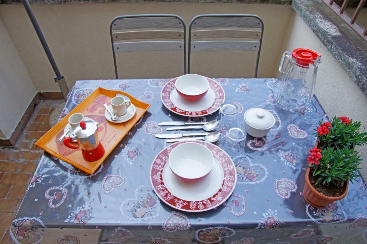 La Pineta Apartment Stresa Bagian luar foto