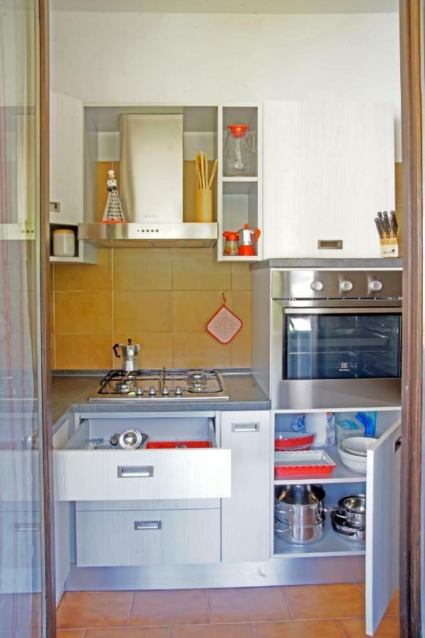 La Pineta Apartment Stresa Bagian luar foto