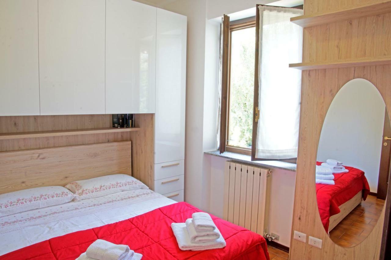 La Pineta Apartment Stresa Bagian luar foto